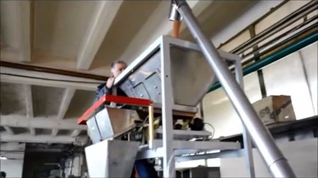 Шнековый транспортер для сыпучих продуктов смотреть онлайн