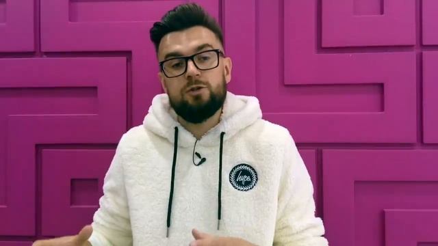 Как заставить девушку думать о тебе? ? смотреть онлайн