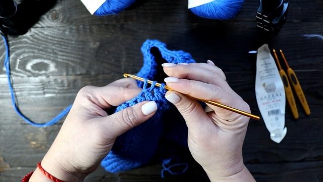 Мастер-класс Бирюзовый комплект крючком. Как связать, пряжа, расход, снуд и шапка. смотреть онлайн