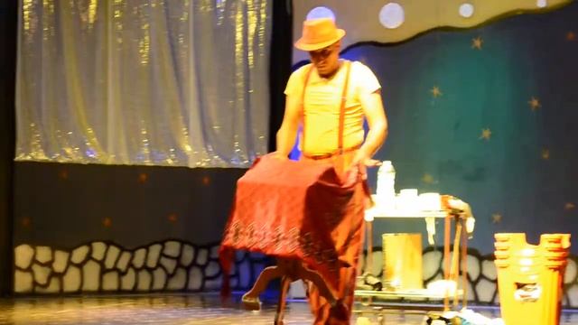 Секрет фокуса Летающий стол смотреть онлайн