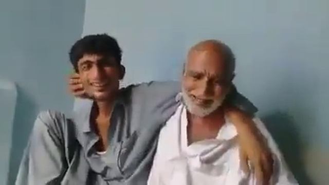 Old man and young boy смотреть онлайн