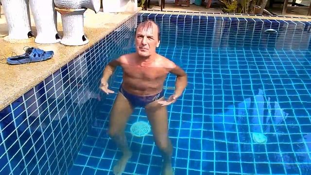 Как лежать на воде без работы рук и ног. Техника Докучаева смотреть онлайн