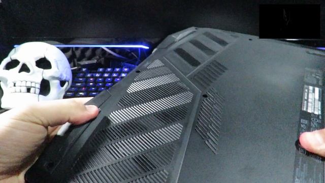 Unboxing (desembalando) Acer Predator Helios 300 PH315-52-7210 смотреть онлайн