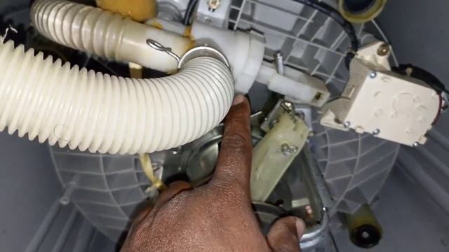 Fully Automatic Washing Machine Water Continuously Draining Problem How To Fix