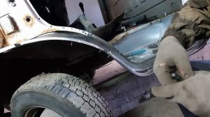 Замена железа на ГАЗели. Подножка, нижний угол кабины.