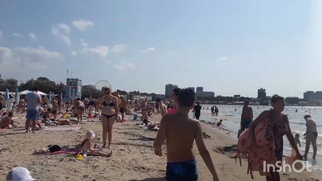 АНАПА. 24.07.21г. ЦЕНТРАЛЬНЫЙ ПЛЯЖ ПОСЛЕ ШТОРМА. ЧЕРНО-ЗЕЛЕНАЯ КАША ПОКРЫЛА ВЕСЬ БЕРЕГ. смотреть онлайн