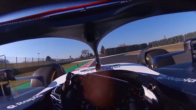 Formula 1 FULL SPEED Helmet POV with Yuki Tsunoda ? смотреть онлайн