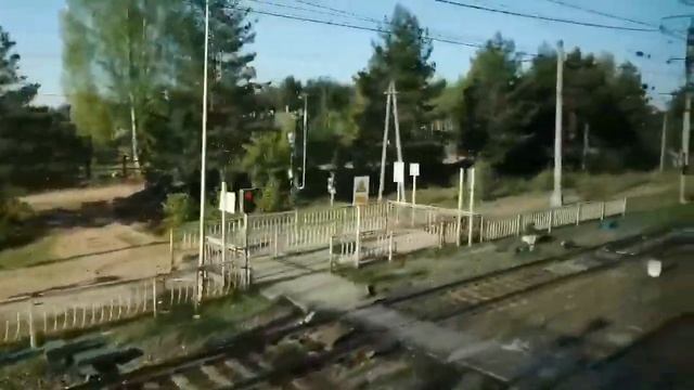 Поездка на 21 поезде. Двухэтажник Отправление со станции Лодейное поле. ВЛ10У-769. смотреть онлайн