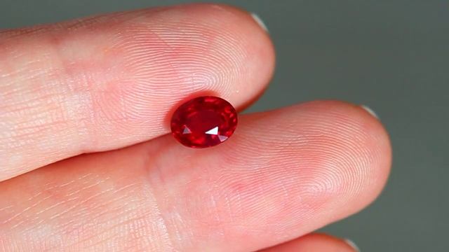 2.08 ct Unheated Mozambique Ruby (with AGL report) смотреть онлайн