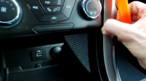 Как снять магнитолу, замена дисплея Ford Fusion