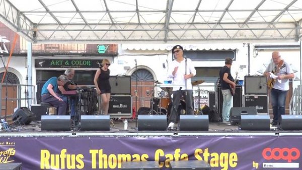 Rufus Thomas Café Stage - No Name Band