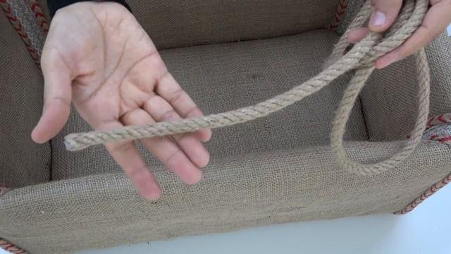 SEBZE KASASINDAN HASIR SANDIK YAPIMI! (Plastik Kasanın Geri Dönüşümü) / How To Make A Recycled Box смотреть онлайн