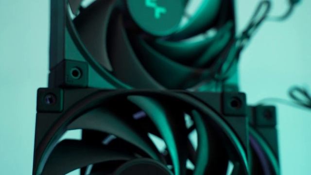 DeepCool LT720 AIO Liquid Cooler - BEST AIO SO FAR!!! смотреть онлайн