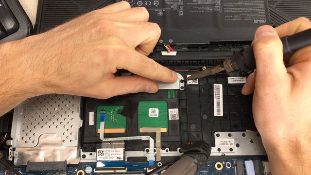 Что делать, если гремит тачпад у ноутбука Asus FX505. смотреть онлайн