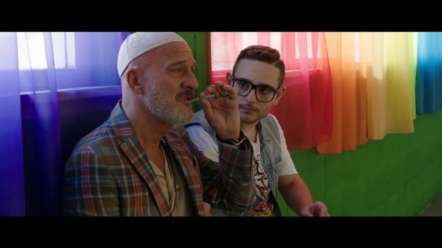 ARRIVANO I PROF - Videoclip Rocco Hunt - "Arrivano i Prof" (Original Soundtrack) смотреть онлайн