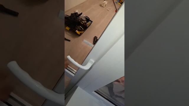 Ручка двухсторлнняя на балконной двери привод 25мм дормас Hoppe NY смотреть онлайн