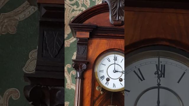 Антикварные настенные часы с боем. смотреть онлайн