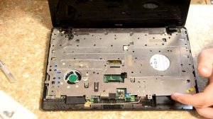Разборка и чистка нетбука ASUS Eee PC 1215B / Disassembly and cleaning the netbook ASUS Eee PC 1215