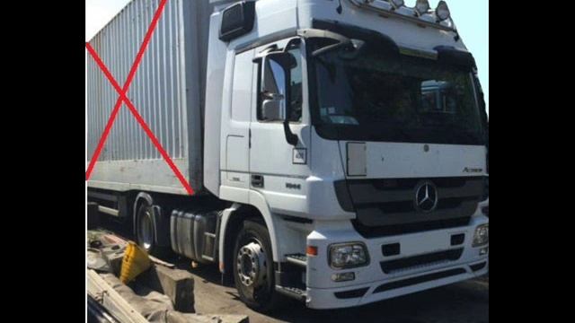 رقم العرض A 9114راس قاطرة-Mercedes-Actros-1844-2009