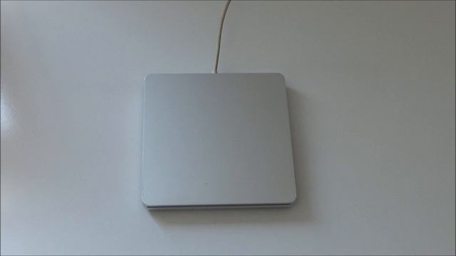 Apple USB Superdrive смотреть онлайн