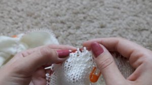 МК Вязаный джемпер спицами регланом снизу Часть 2/ Реглан /росток / горловина /Катрин Кев