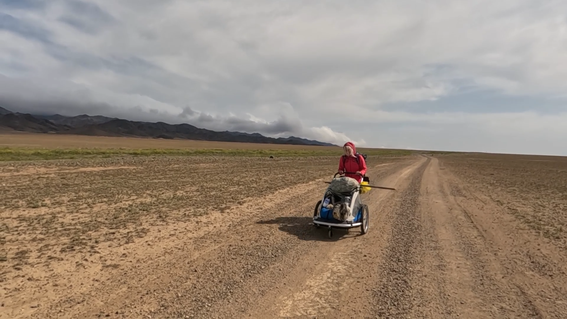 15. По Казахстану пешком. До аула Акай Нусипбекова (в сторону озера Кольсай) 31.08