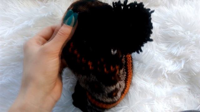 Мужская шапка. Жаккардовым рисунком. ЖАККАРД. СХЕМА. смотреть онлайн