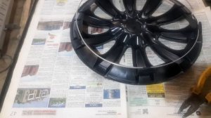 Маленькие хитрости установки колпаков на автомобильные диски