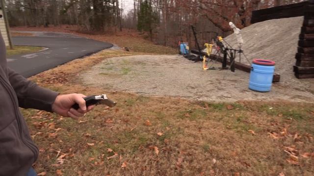 The Ultimate Survival Pistol смотреть онлайн