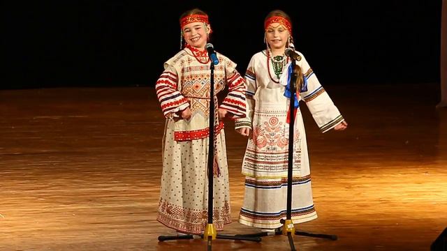 Русская народная песня "Во лузях" смотреть онлайн