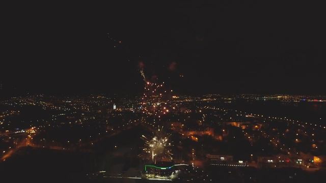 Салюты Большой праздник Иркутск / Свадьба 07.18 смотреть онлайн