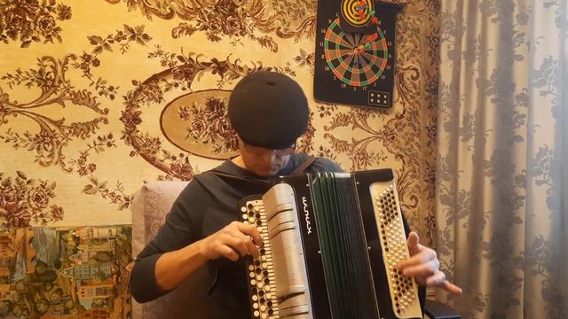 950. Спят, и не слышат, под снегом поля. Спят непробудным сном. Где-то и стонет, и плачет земля...