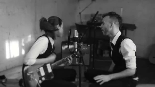 Jet Plane // Acoustic from the Box смотреть онлайн