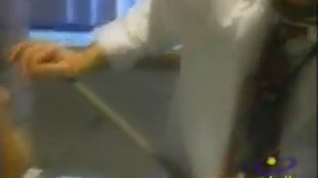 النشرة العلمية 13 01 2005 والمذيعة ايمان شوقى смотреть онлайн