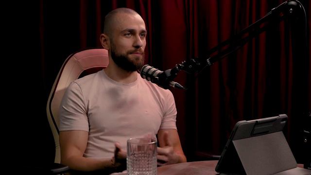 Боро Първи - Музикант къща не храни! | The SH Podcast #10 смотреть онлайн