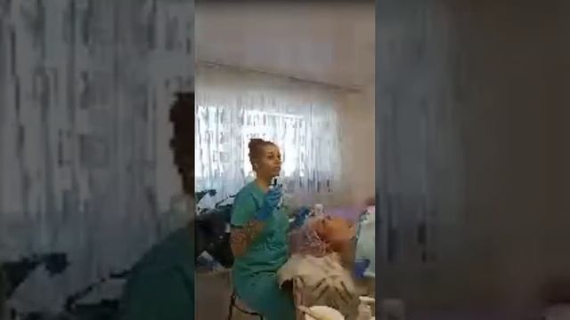 Обертывание с гелем из ламинария. Процедура с побочным эффектом - уходят обьемы. Мастер- класс. смотреть онлайн