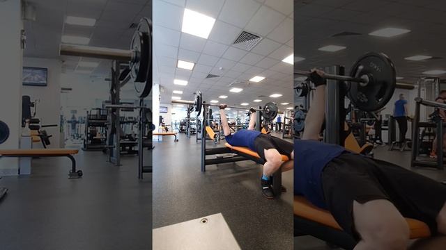 Д3 08.07.22 жим штанги лежа с паузой на груди 1сек. 60кг 4подход смотреть онлайн