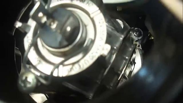 Cambio bombilla- lampara kia carens 2012 смотреть онлайн