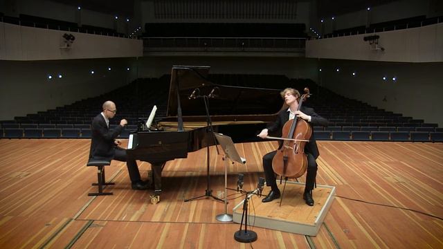 Beethoven Sonate fuer Cello und Klavier Nr 4 Op 102 1 C-Dur Johannes Przygodda, Uschik Choi смотреть онлайн