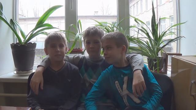 о чем говорят маленькие мужчины в канун 8 марта смотреть онлайн