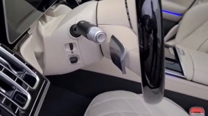 Mercedes 222 и Мерседес 223: эволюция внутреннего пространства.