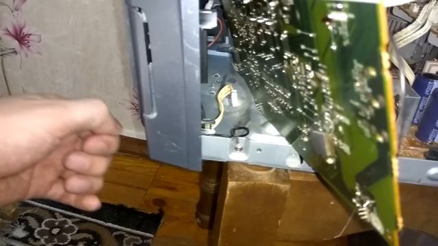 Пропадает звук на музыкальном центре Sony MHC-RG444S. Решение нашлось. смотреть онлайн