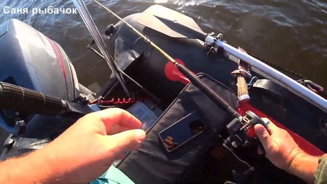 Рыбалка на Оке в день рыбака 2020 года. смотреть онлайн