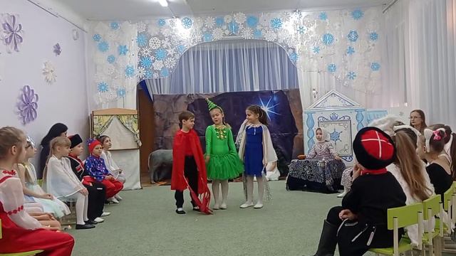 Утренник к празднику Рождества. Январь 2022г. Подготовительная группа смотреть онлайн