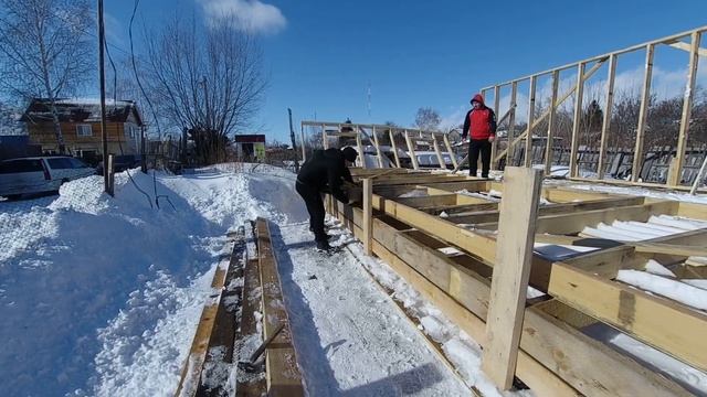 ДОМ СВОИМИ РУКАМИ НЕДОРОГО! строительство каркасного дома 6на9 смотреть онлайн