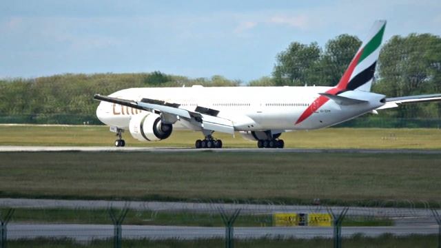 Emirates Boeing 777-300ER Smooth Landing & Takeoff At Budapest | Plane Spotting & ATC Audio [4K]