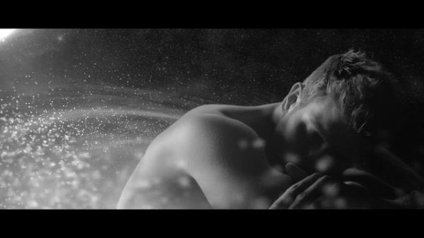 Pablo Alborán - Saturno (Videoclip Oficial)