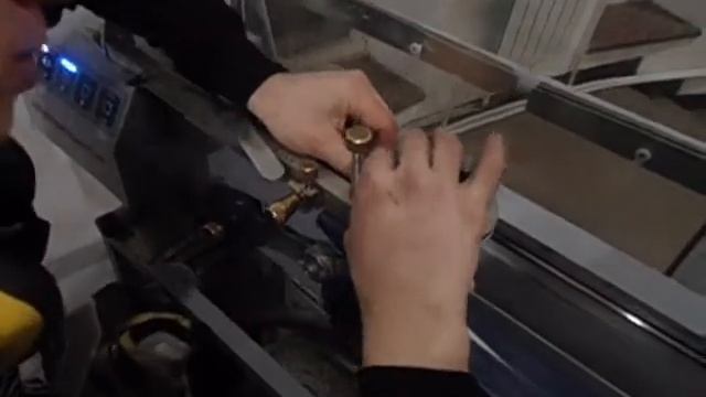 Заточка вратарских коньков смотреть онлайн