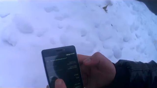 Очень дешевый телефон за 50 $ Bylynd М7 с телефон за 50 $ смотреть онлайн