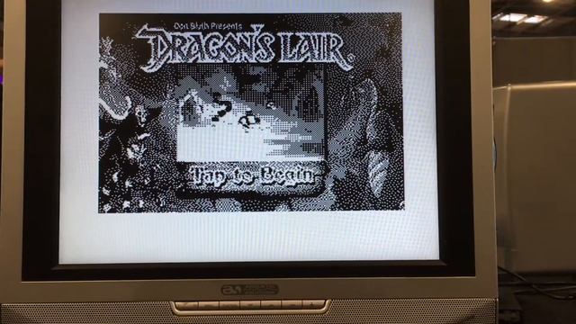 Dragons Lair on a ZX81 смотреть онлайн